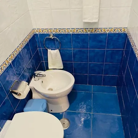 Casa Intera Vicino Il Centro Per 4 Persone Daire