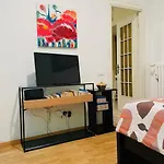 Apartment Casa Intera Vicino Il Centro Per 4 Persone