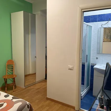 Casa Intera Vicino Il Centro Per 4 Persone Апартаменты