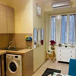 Casa Intera Vicino Il Centro Per 4 Persone ローマ