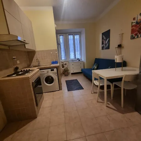 Casa Intera Vicino Il Centro Per 4 Persone